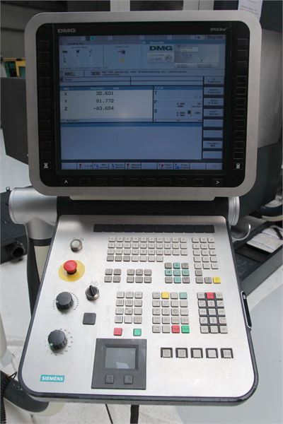 CNC Auction - DECKEL MAHO - DMC 835 V #644